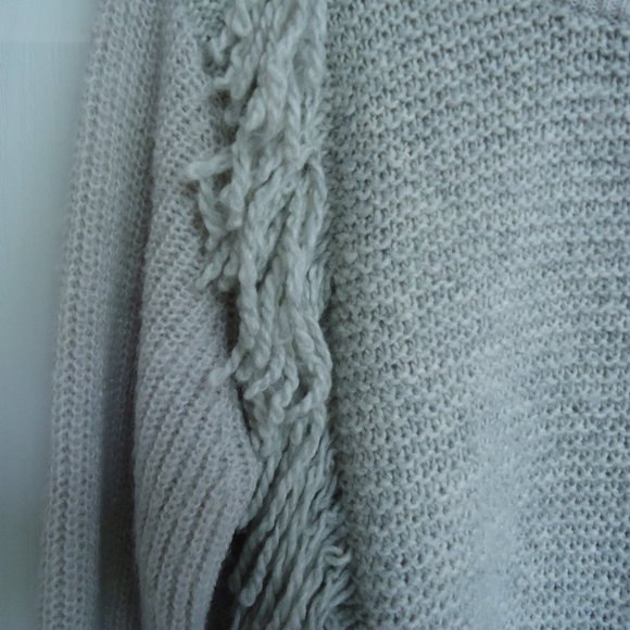 Banana Republic Sweater M Crew Fringe - Picture 3 of 7